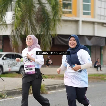 Runner Photo 8001303
