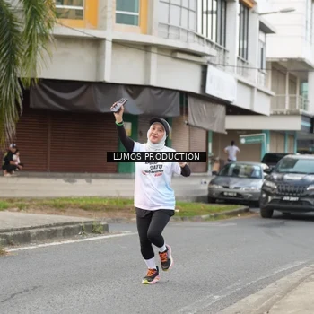 Runner Photo 8001304