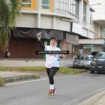 Runner Photo 8001305