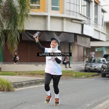 Runner Photo 8001309