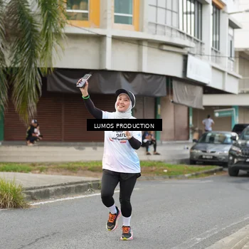 Runner Photo 8001315