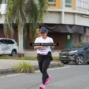 Runner Photo 8001324