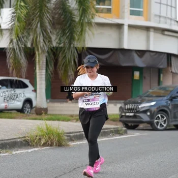Runner Photo 8001327
