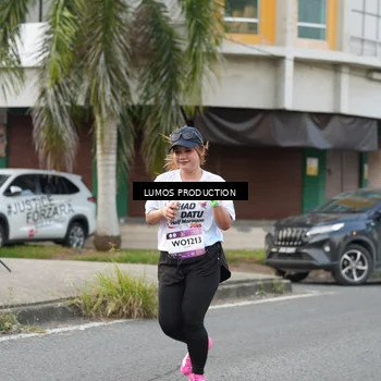 Runner Photo 8001331