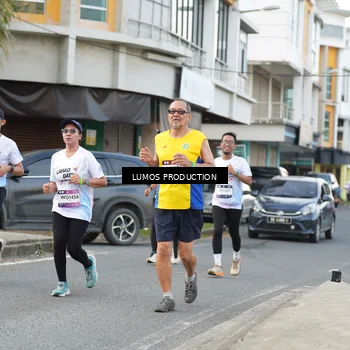 Runner Photo 8001340