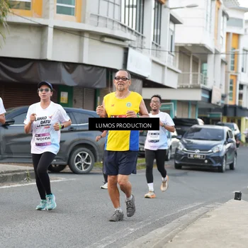 Runner Photo 8001341