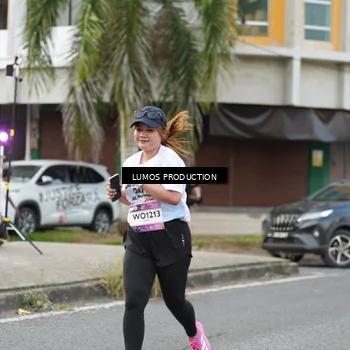 Runner Photo 8001342