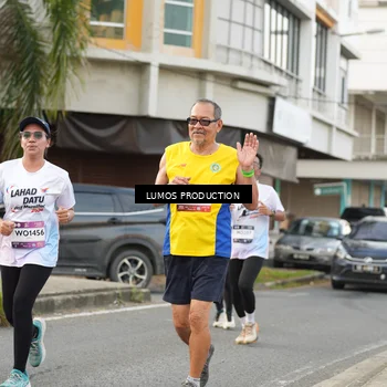 Runner Photo 8001343