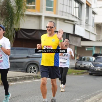 Runner Photo 8001351