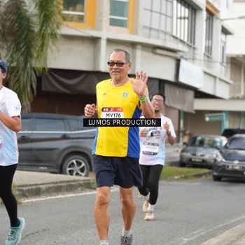 Runner Photo 8001354