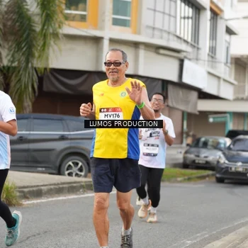 Runner Photo 8001357
