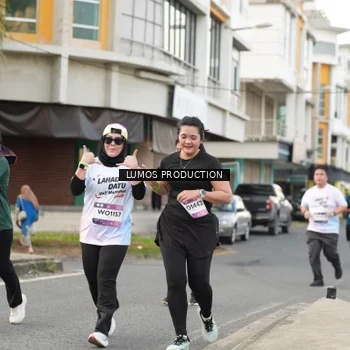 Runner Photo 8001395