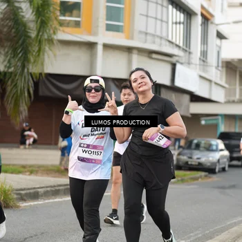Runner Photo 8001397