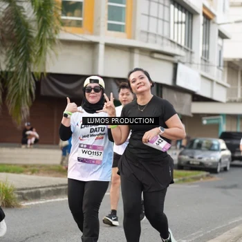 Runner Photo 8001399