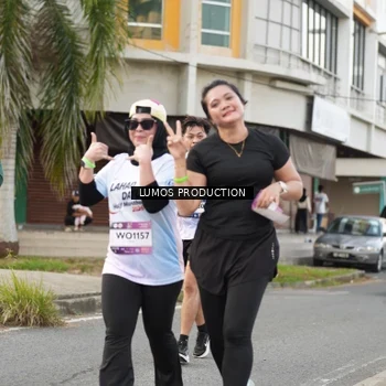 Runner Photo 8001408