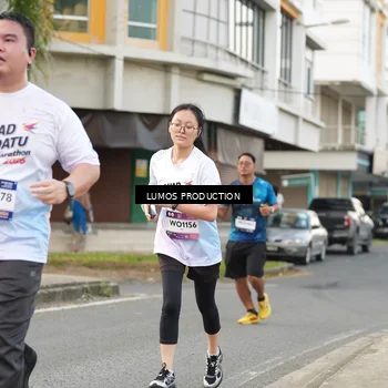 Runner Photo 8001431