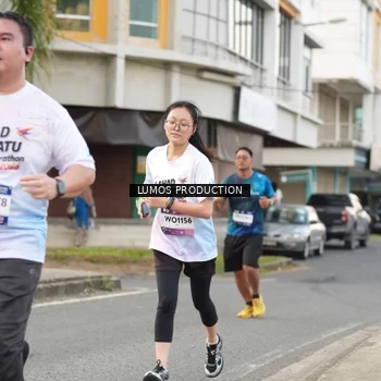 Runner Photo 8001433