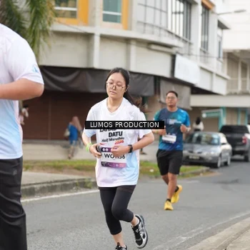 Runner Photo 8001437