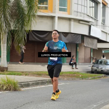 Runner Photo 8001451