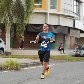 Runner Photo 8001455