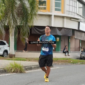 Runner Photo 8001458