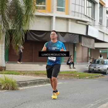 Runner Photo 8001460