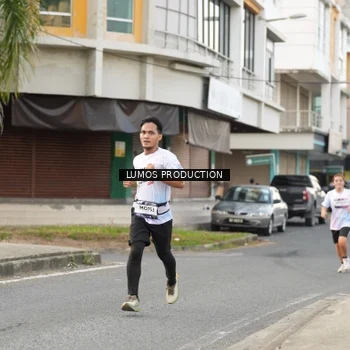 Runner Photo 8001470