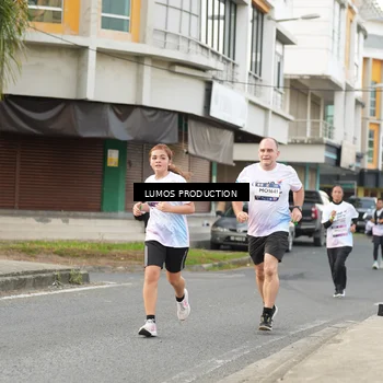 Runner Photo 8001473