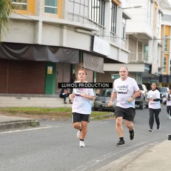 Runner Photo 8001474
