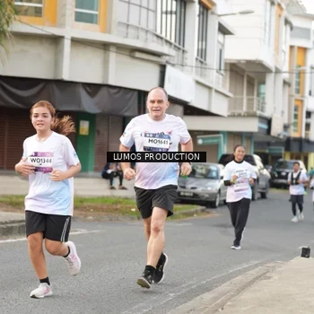Runner Photo 8001480