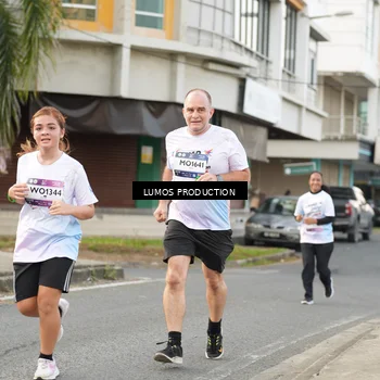 Runner Photo 8001495