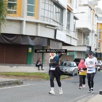 Runner Photo 8001553