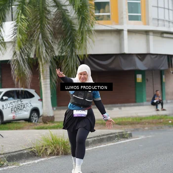 Runner Photo 8001594