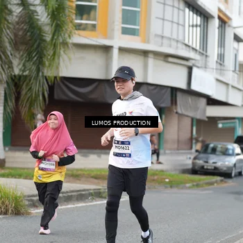 Runner Photo 8001602