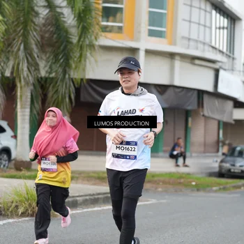Runner Photo 8001611