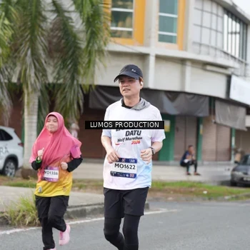 Runner Photo 8001616