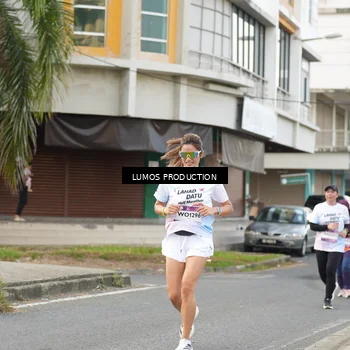 Runner Photo 8001634