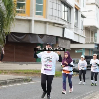 Runner Photo 8001660