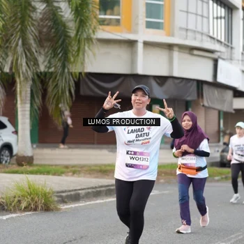 Runner Photo 8001668