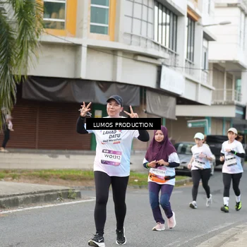 Runner Photo 8001669