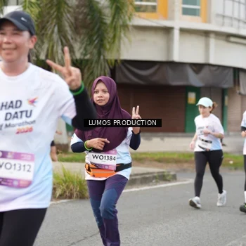 Runner Photo 8001676