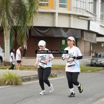 Runner Photo 8001686
