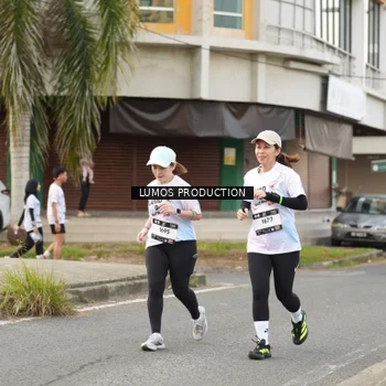 Runner Photo 8001687