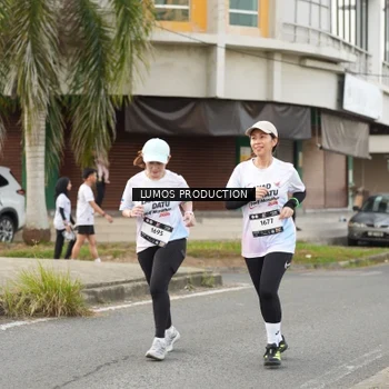 Runner Photo 8001695