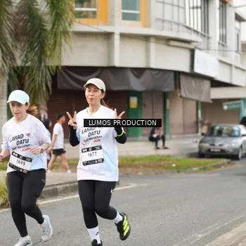 Runner Photo 8001699