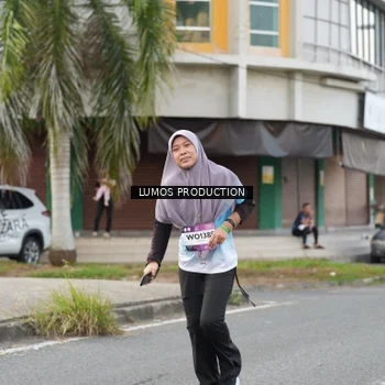 Runner Photo 8001730