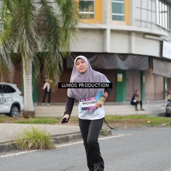 Runner Photo 8001731