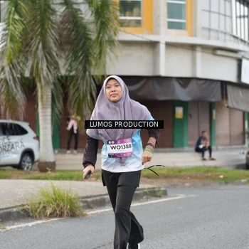 Runner Photo 8001735