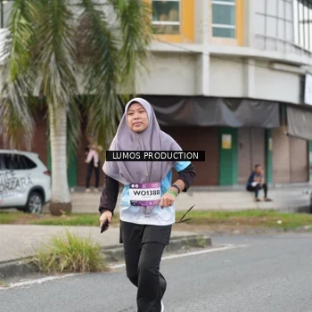 Runner Photo 8001739