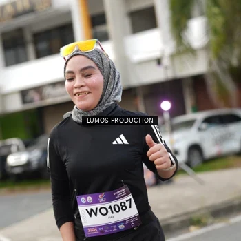 Runner Photo 8001755